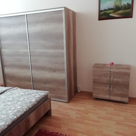 Apartman Lux פרשוב מראה חיצוני תמונה