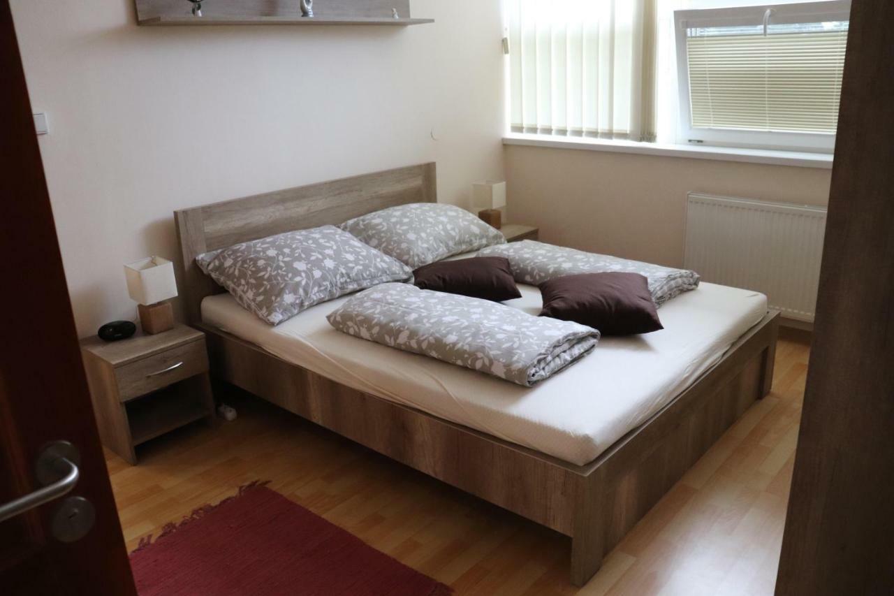 Apartman Lux פרשוב מראה חיצוני תמונה